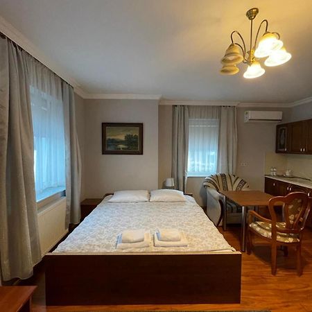 Hotel Arkadia Konskie Extérieur photo