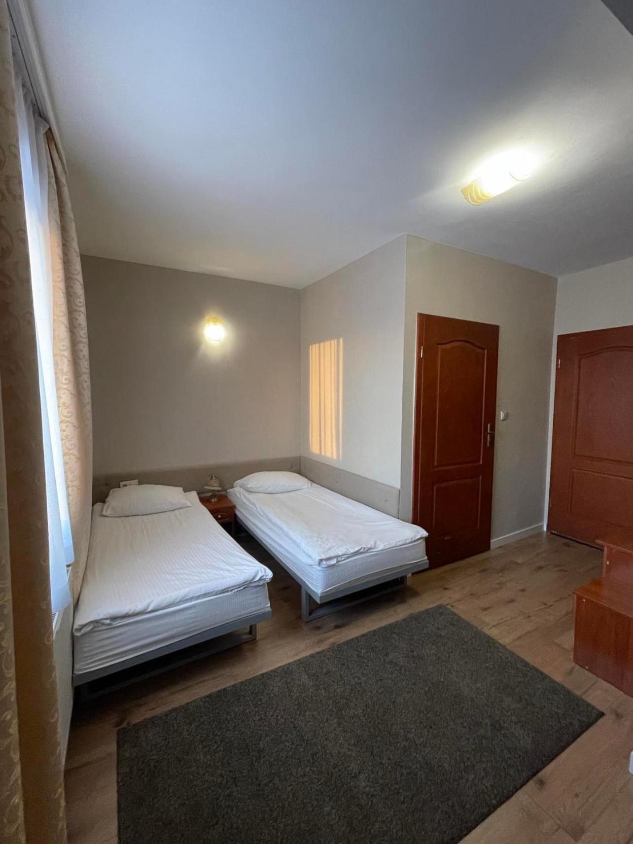 Hotel Arkadia Konskie Extérieur photo