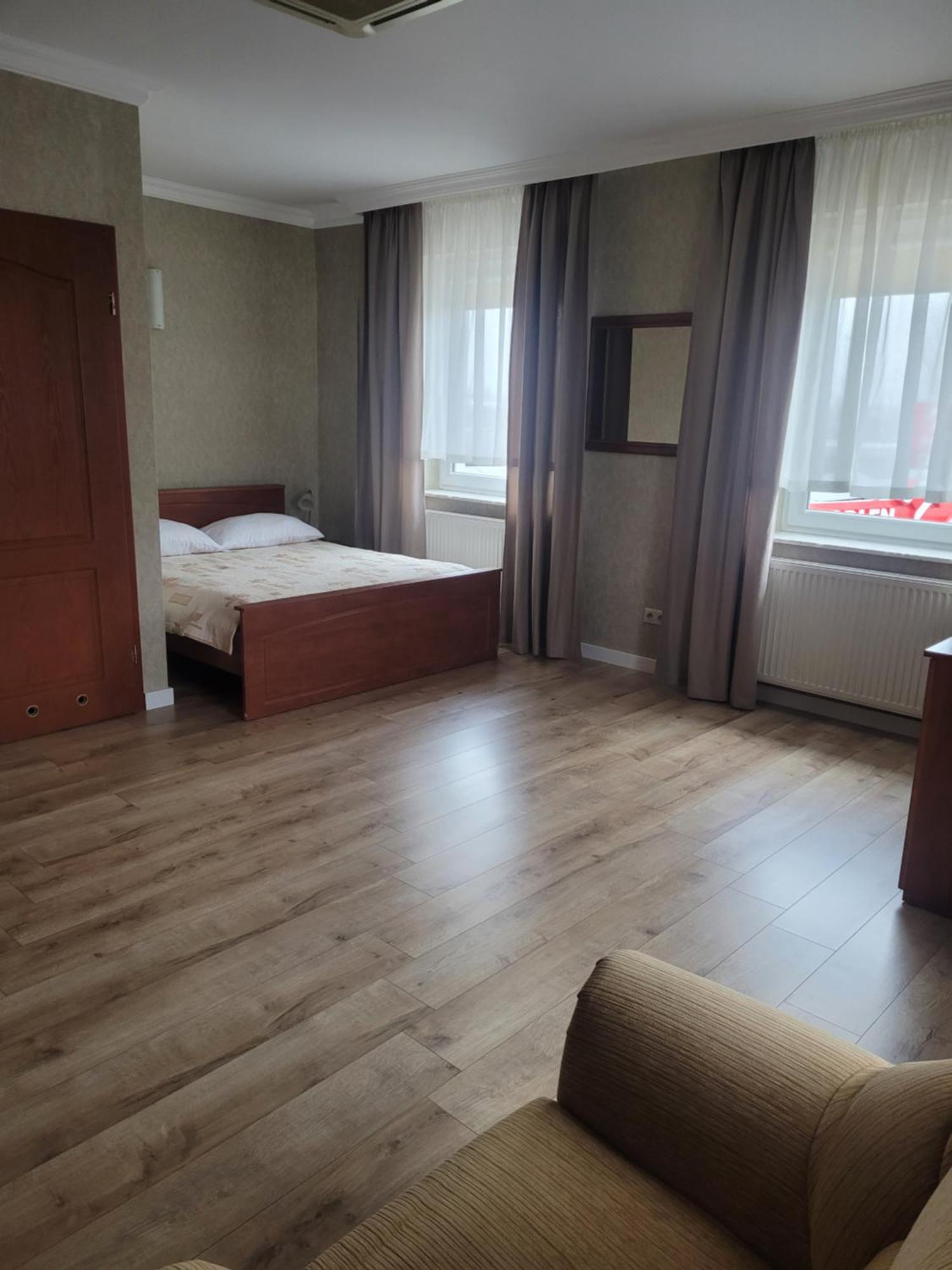 Hotel Arkadia Konskie Extérieur photo