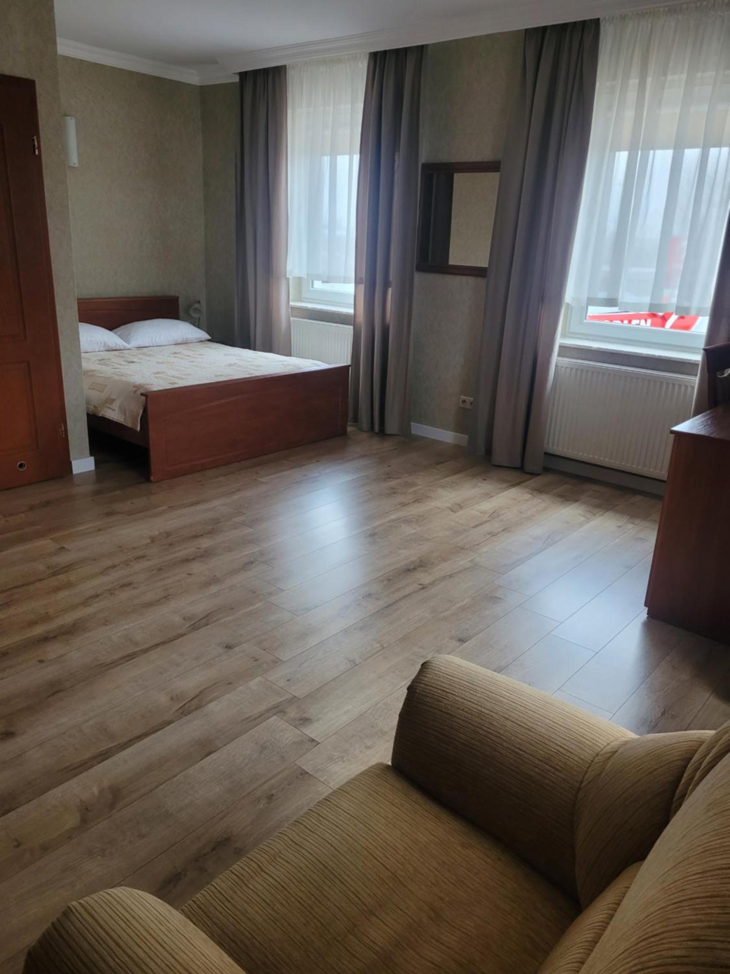 Hotel Arkadia Konskie Extérieur photo
